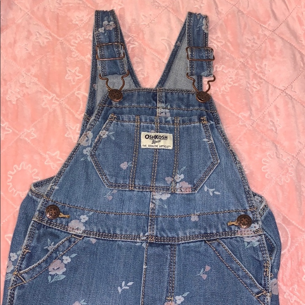 Overalls - Picture 4 of 8